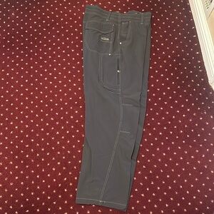Men’s KUHL dark green pants 38x30
